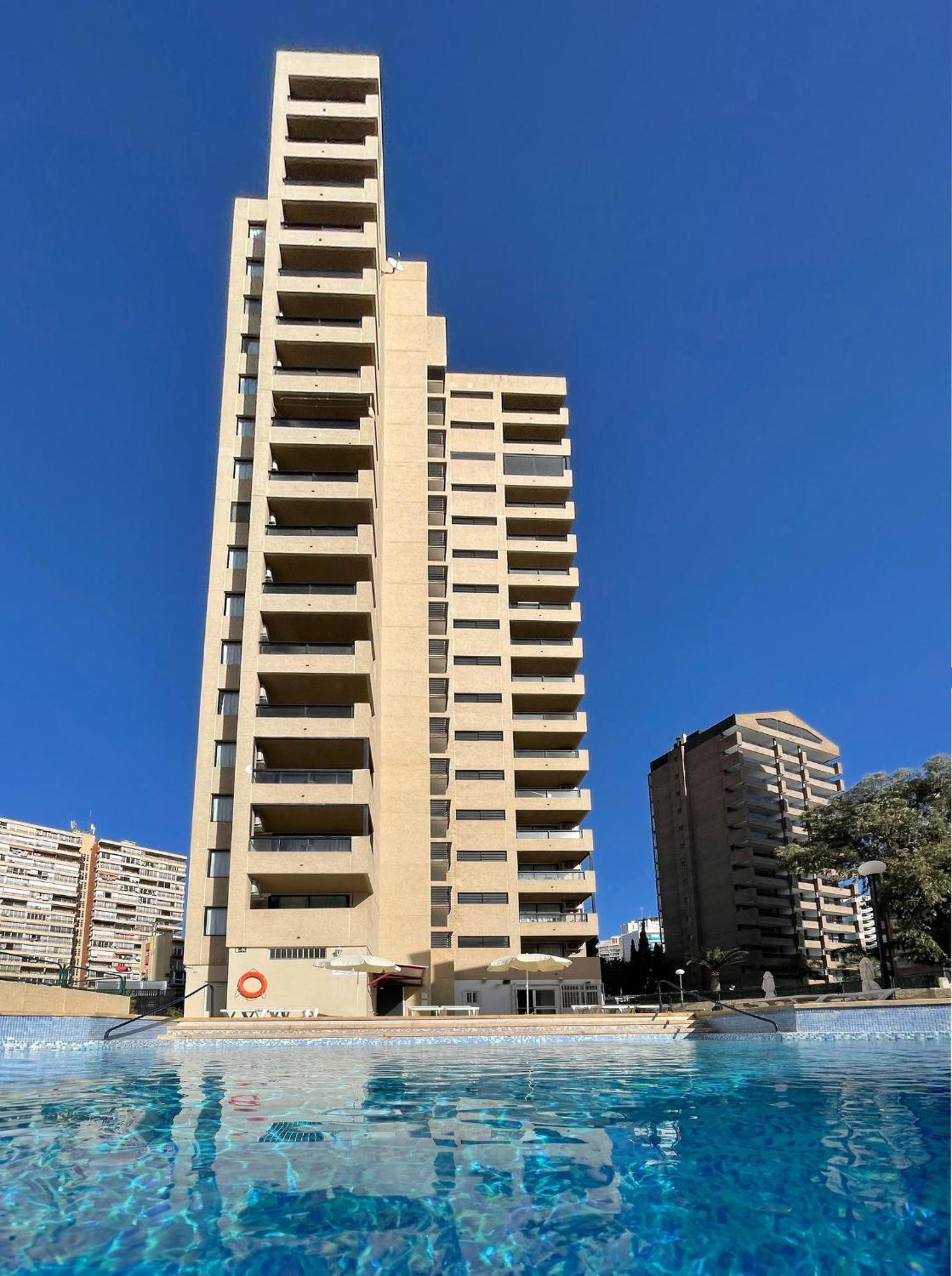 Dynastic Rooms Apartments Бенидорм Экстерьер фото