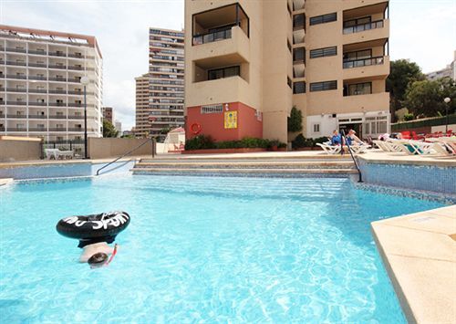 Dynastic Rooms Apartments Бенидорм Экстерьер фото